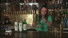 The Sip: Cocktails at Chumley's