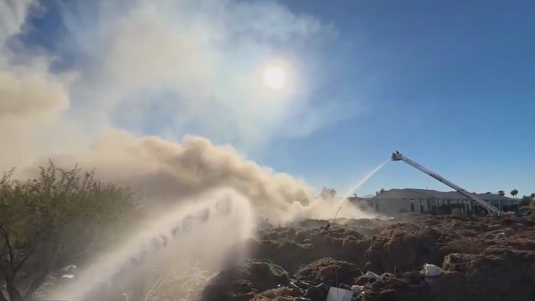 Crews battle mulch fire in South Phoenix | FOX 10 Phoenix