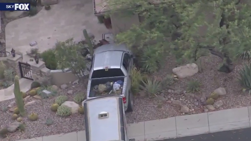 Truck crashes into Anthem home