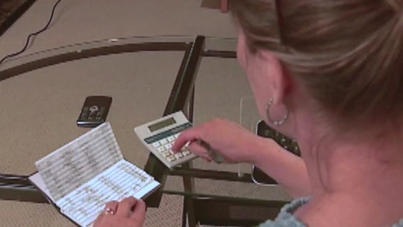 Banks charged record overdraft fees during pandemic