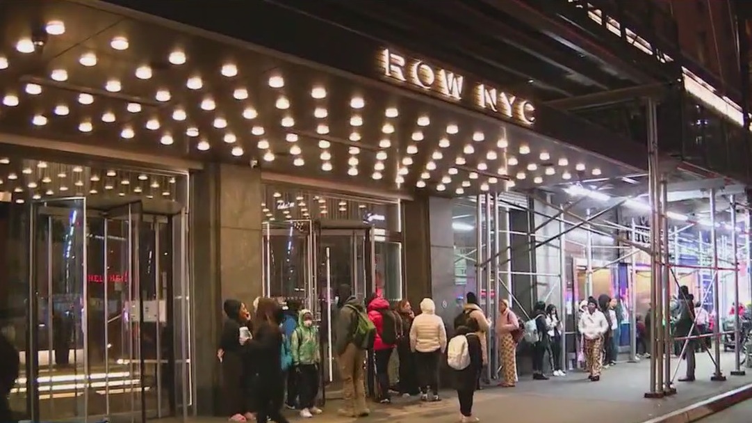 NYC closing 25 migrant shelters