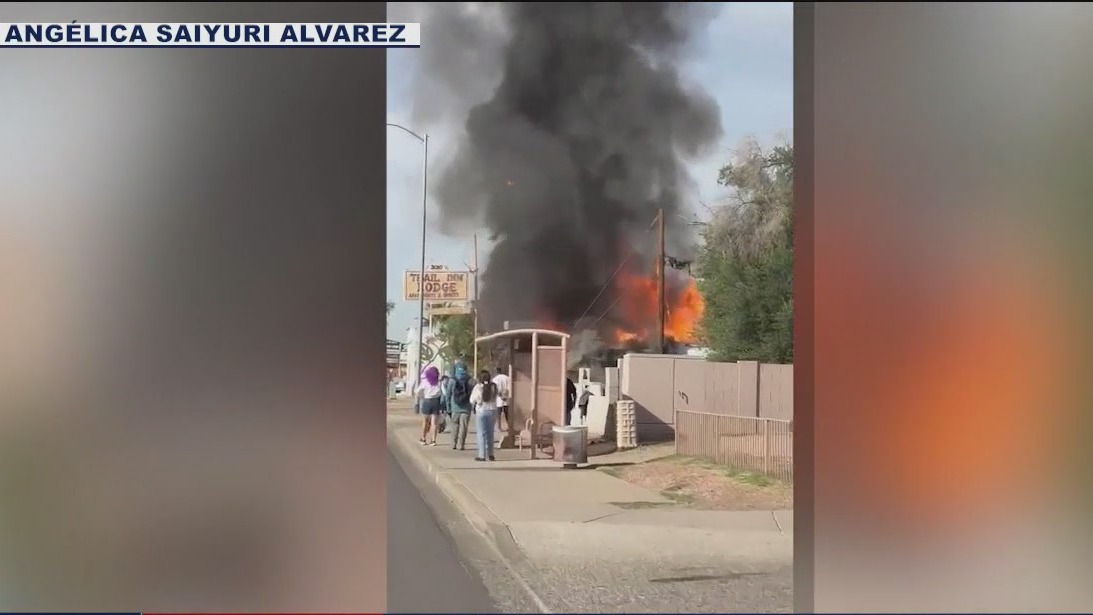 Bystanders rescue young girl from mobile home fire on Thanksgiving