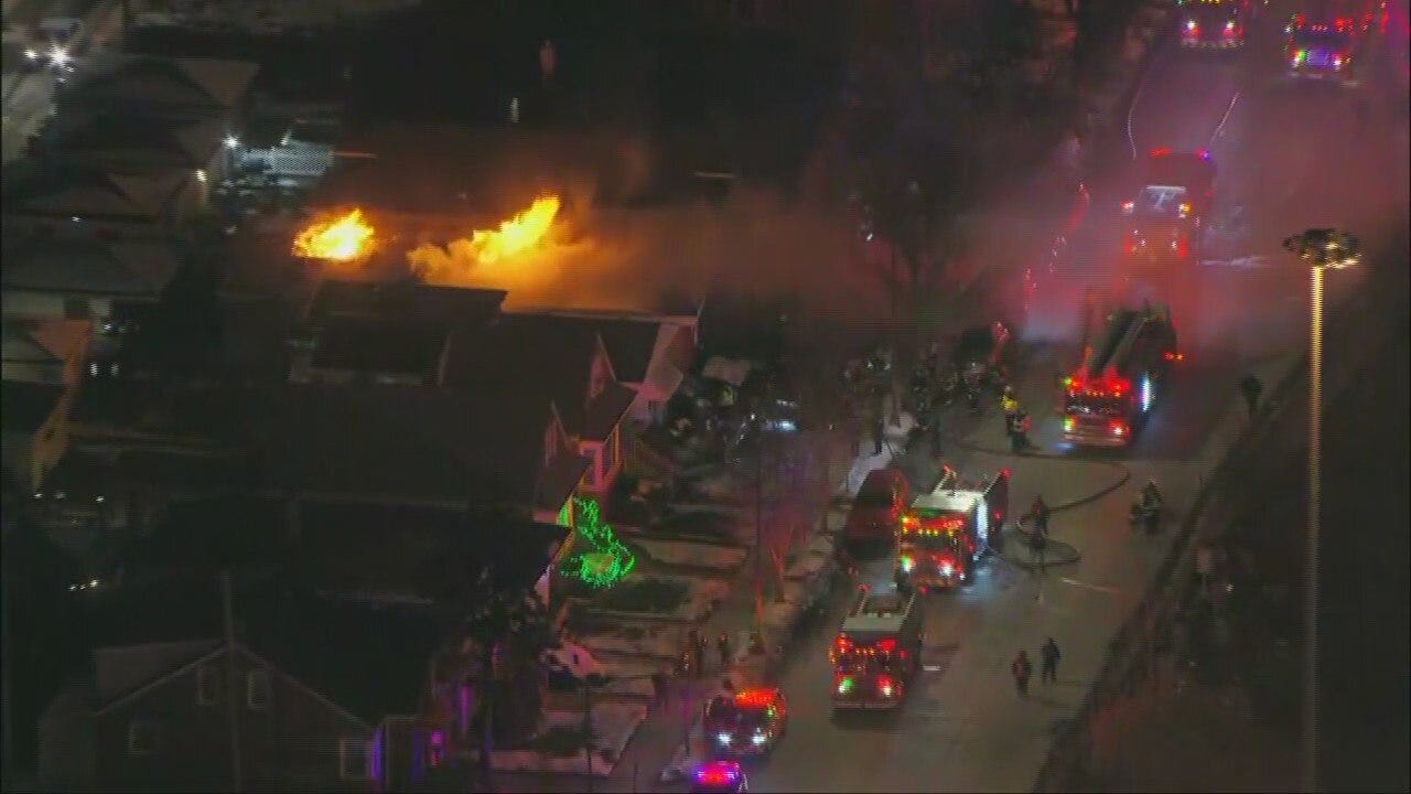 Firefighters battling large blaze on Chicago's South Side