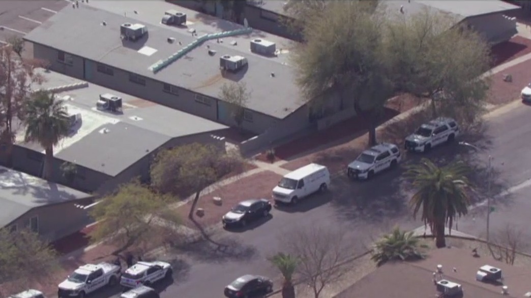 Toddler pulled from Glendale bathtub | FOX 10 Phoenix