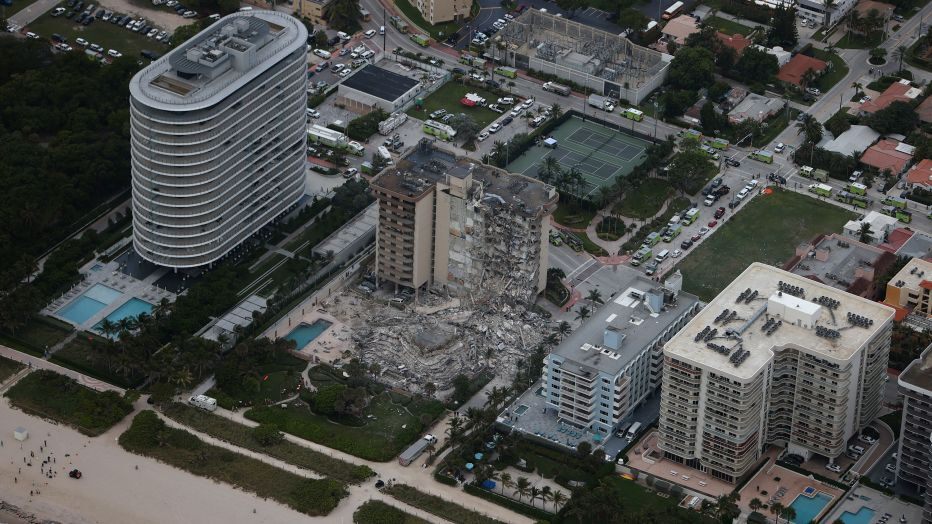 BUILDING COLLAPSE: Search and rescue operation underway near Miami