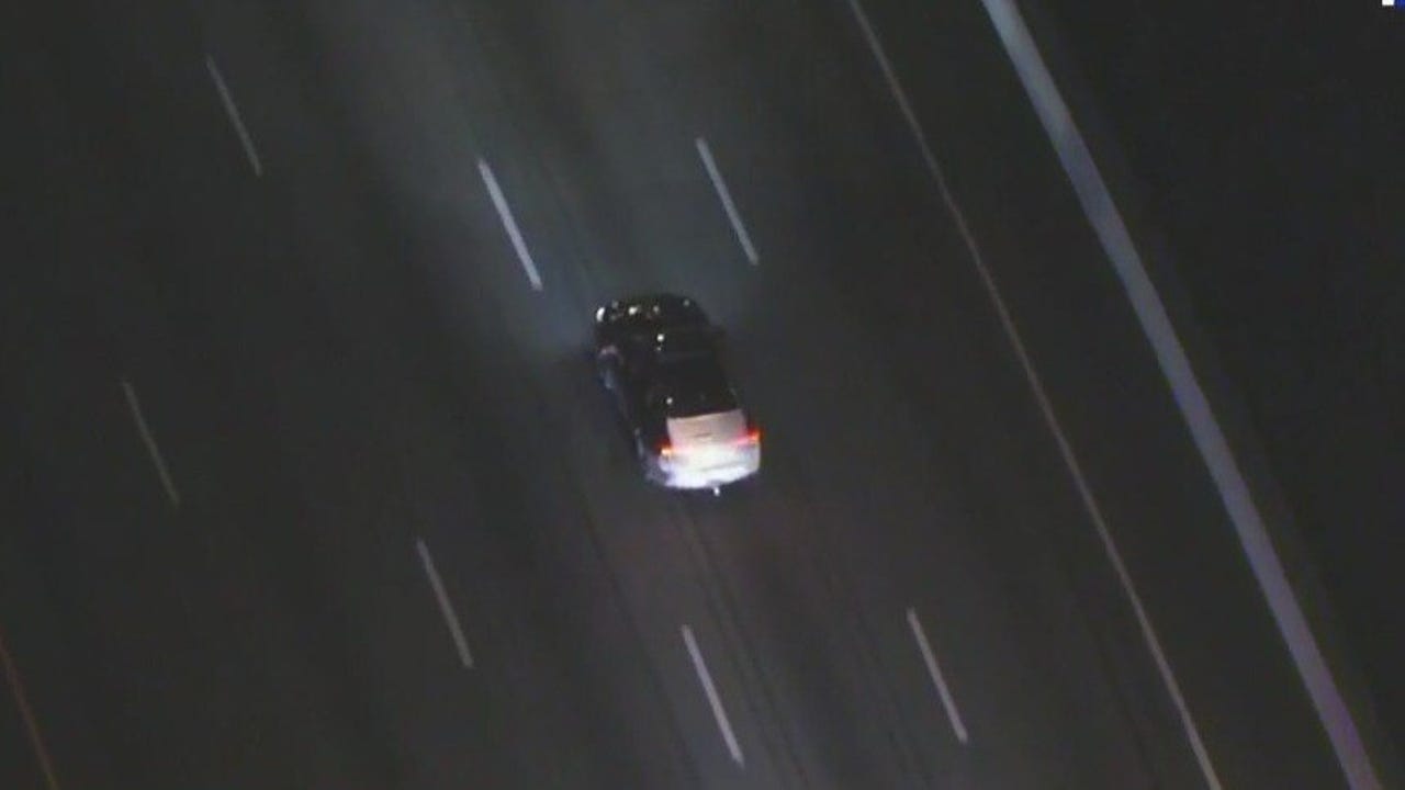 15-minute car chase across Los Angeles | FOX 11 Los Angeles