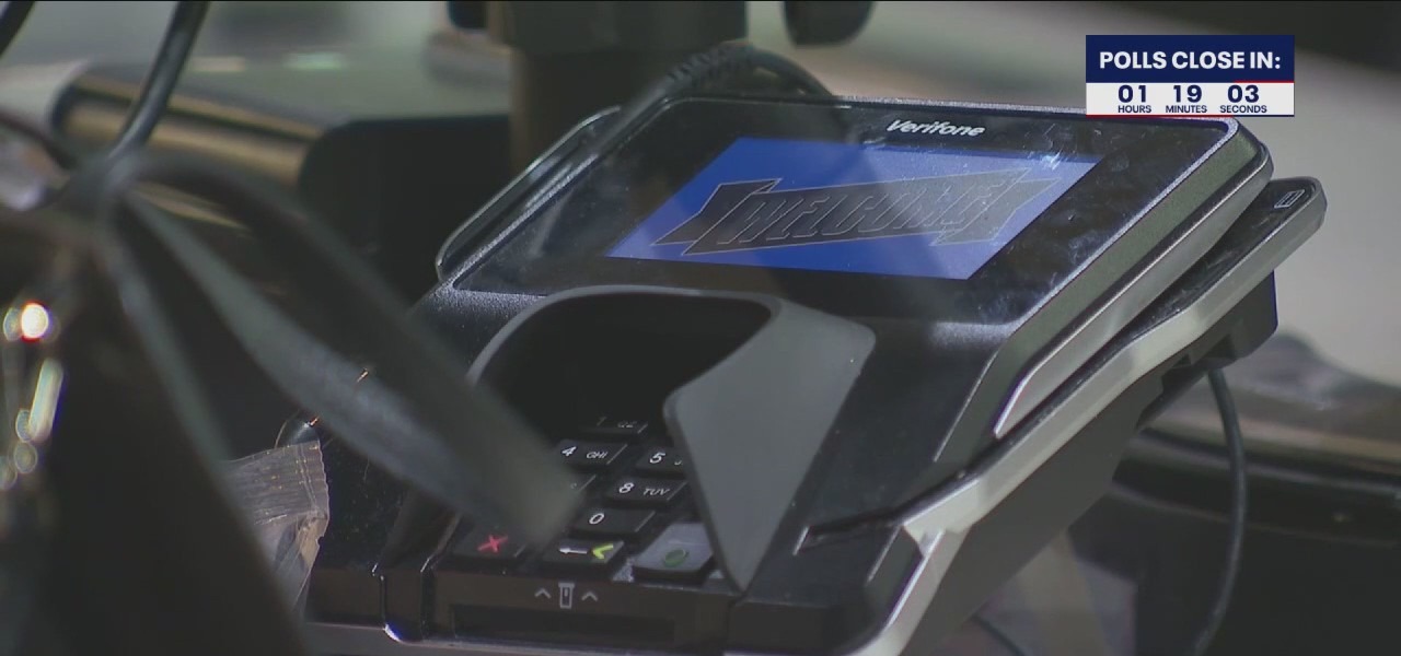 U.S. household credit card debt hits record