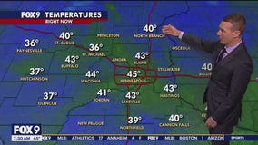 Brisk morning turns to beautiful Sunday