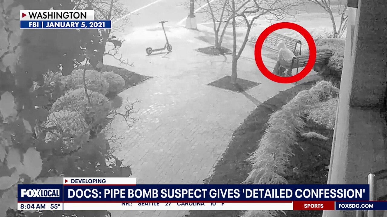 Pipe bomb suspect gives 'detailed confession'