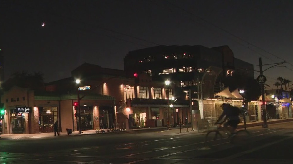 Phoenix can't shake these triple-digit days mid-October