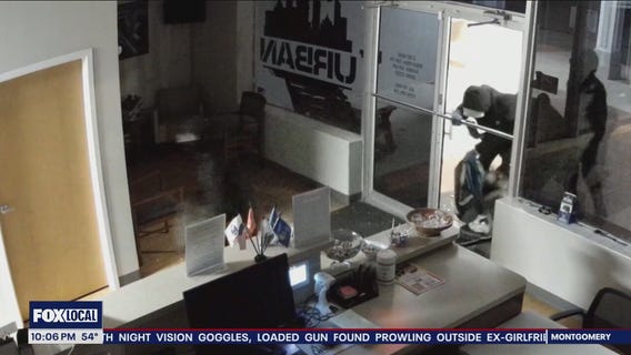 Suspects sought after South Jersey gun store heist