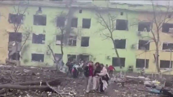 17 injured in Russian attack on maternity hospital