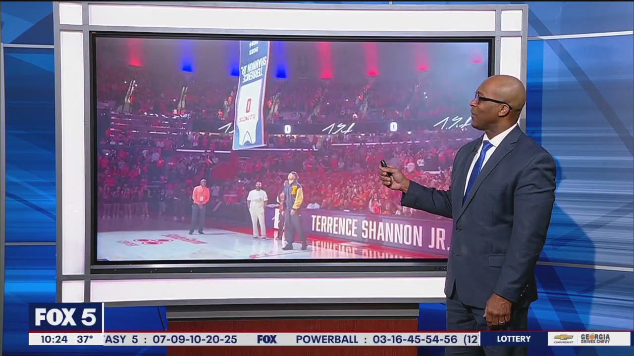 Jersey retirement ceremony mistake