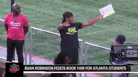 Bijan Robinson leads literacy push for APS students | Rise up for ATL
