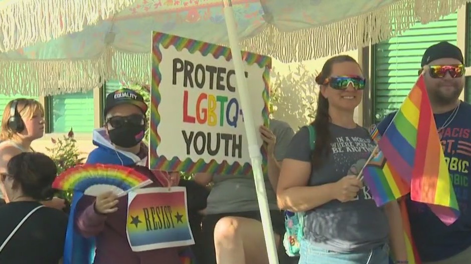 Transgender notification ban signed into law | FOX 11 Los Angeles