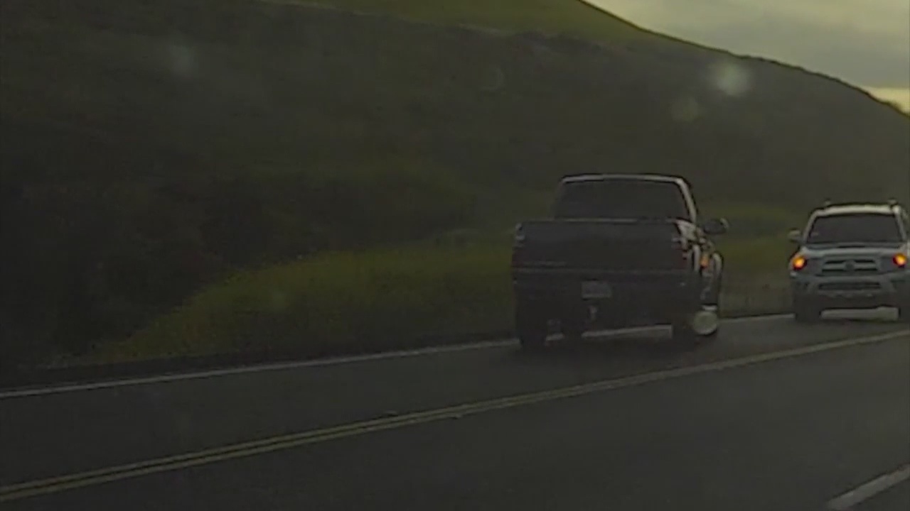 Dash cam video captures alleged drunk driver in OC weaving in and out of lanes