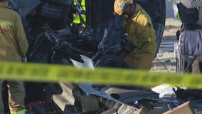 4 killed in possible street racing crash
