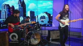 The Retinas performs LIVE on the Q!