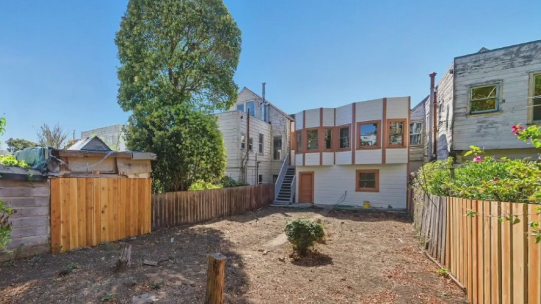 San Francisco home sells $1 million over asking price