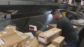 UPS on hiring spree ahead of busy holiday season