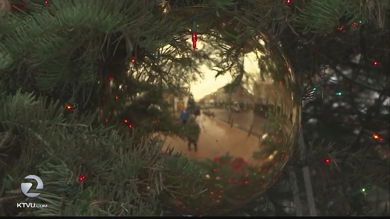 Shoppers brave wet weather