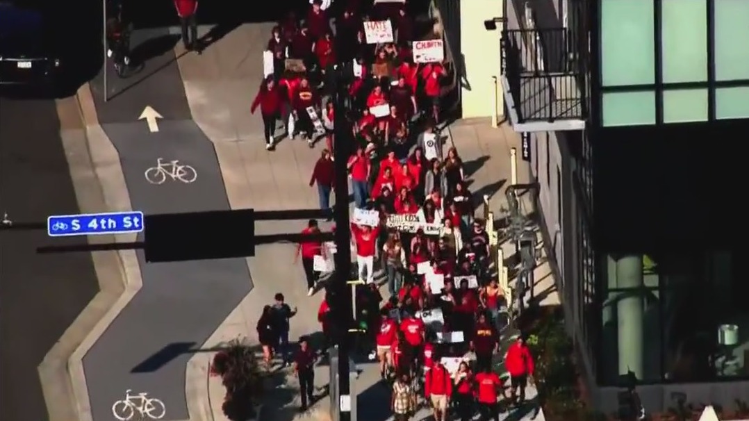 Students march against gun violence in Minneapolis