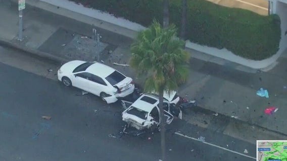 1 dead in Hollywood morning crash