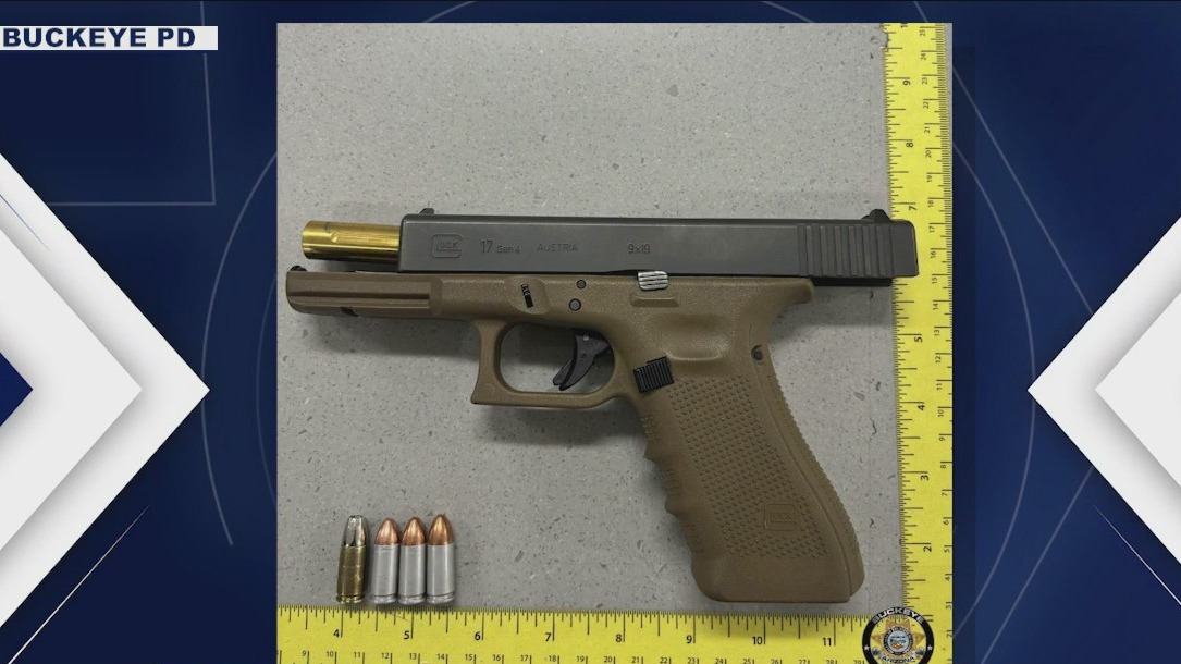 Child, teen arrested after allegedly showing off gun at Sundance Park