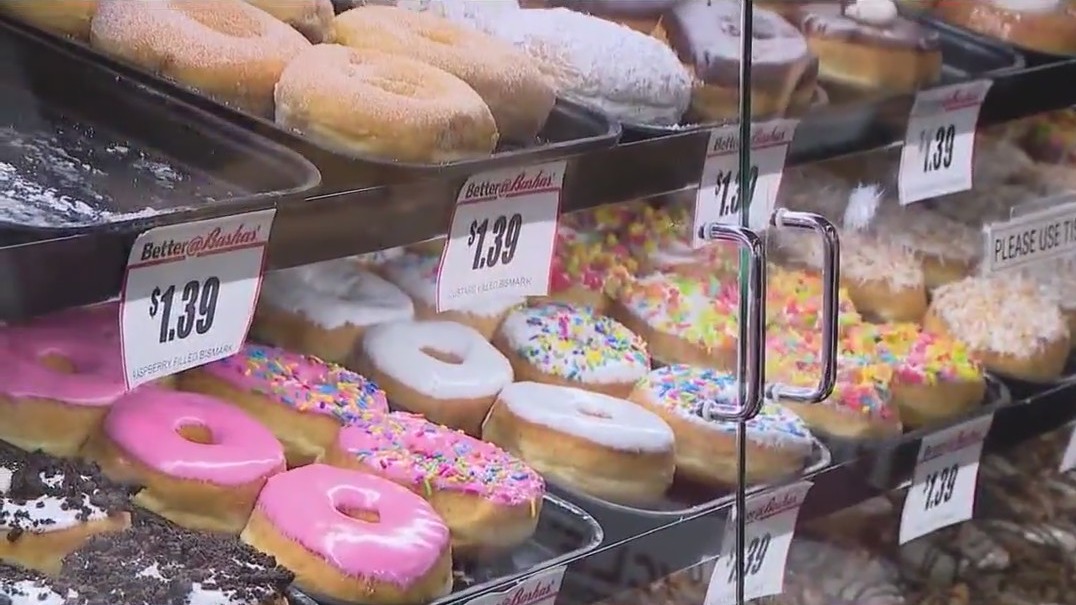 Bashas celebrates National Donut Day