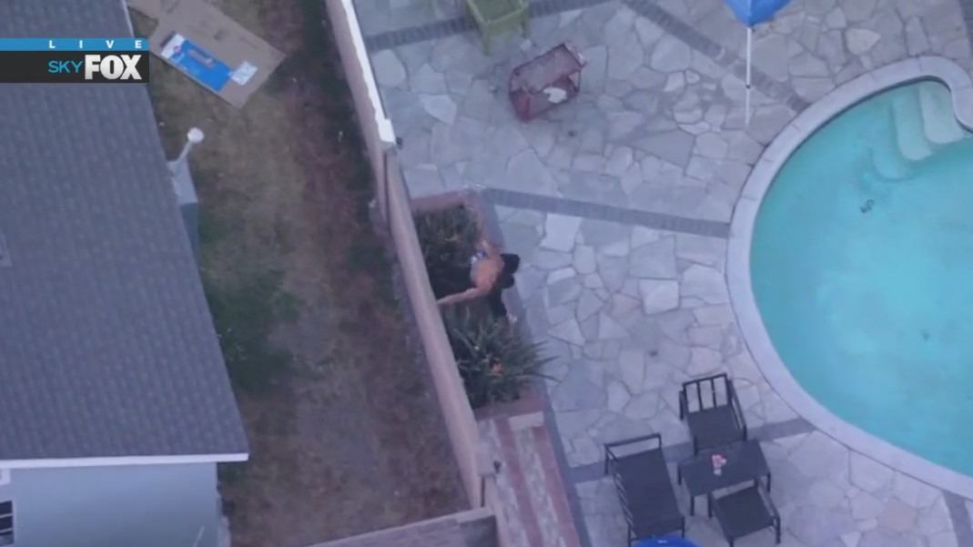 Pursuit suspect climbs walls, fences in Bellflower