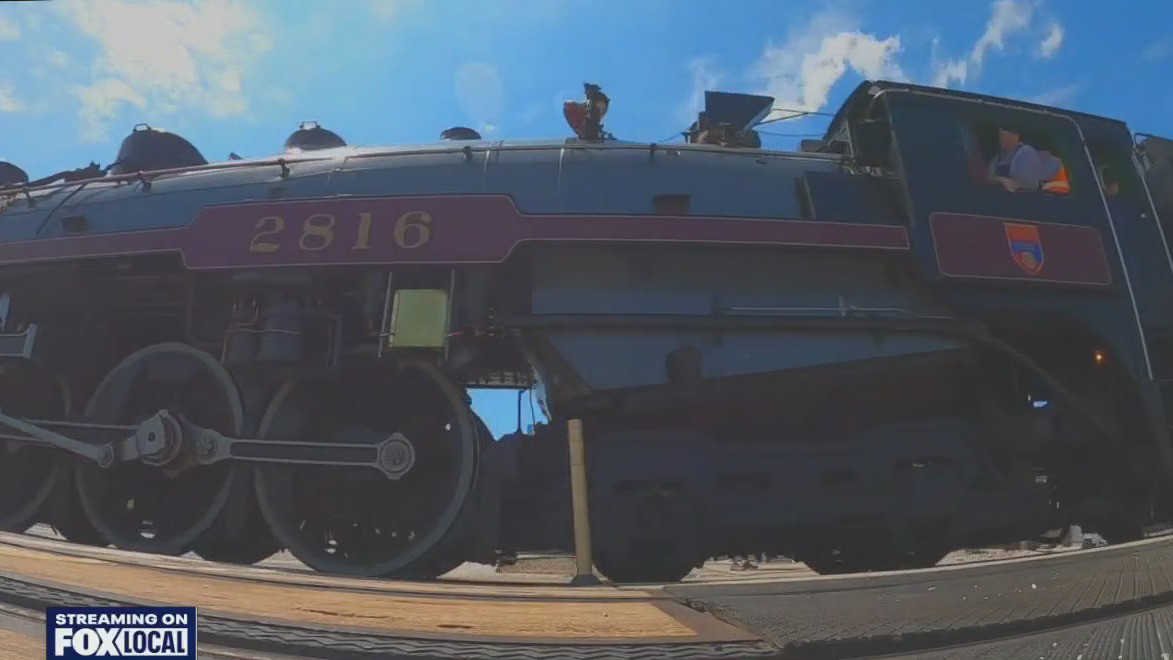 Steam train passes through Wauwatosa
