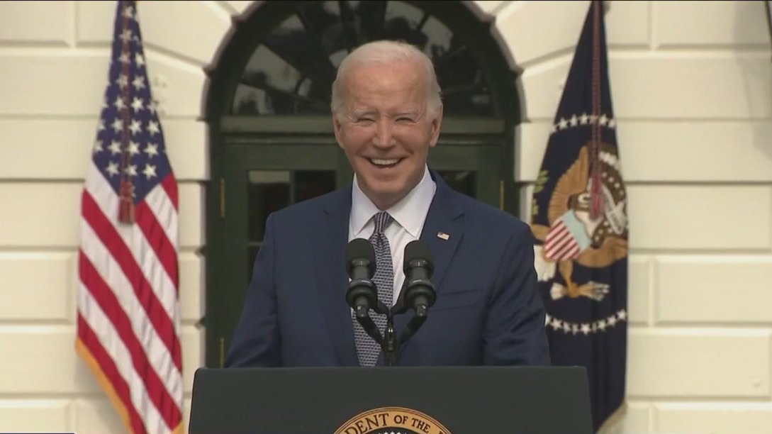 Biden becomes oldest sitting president