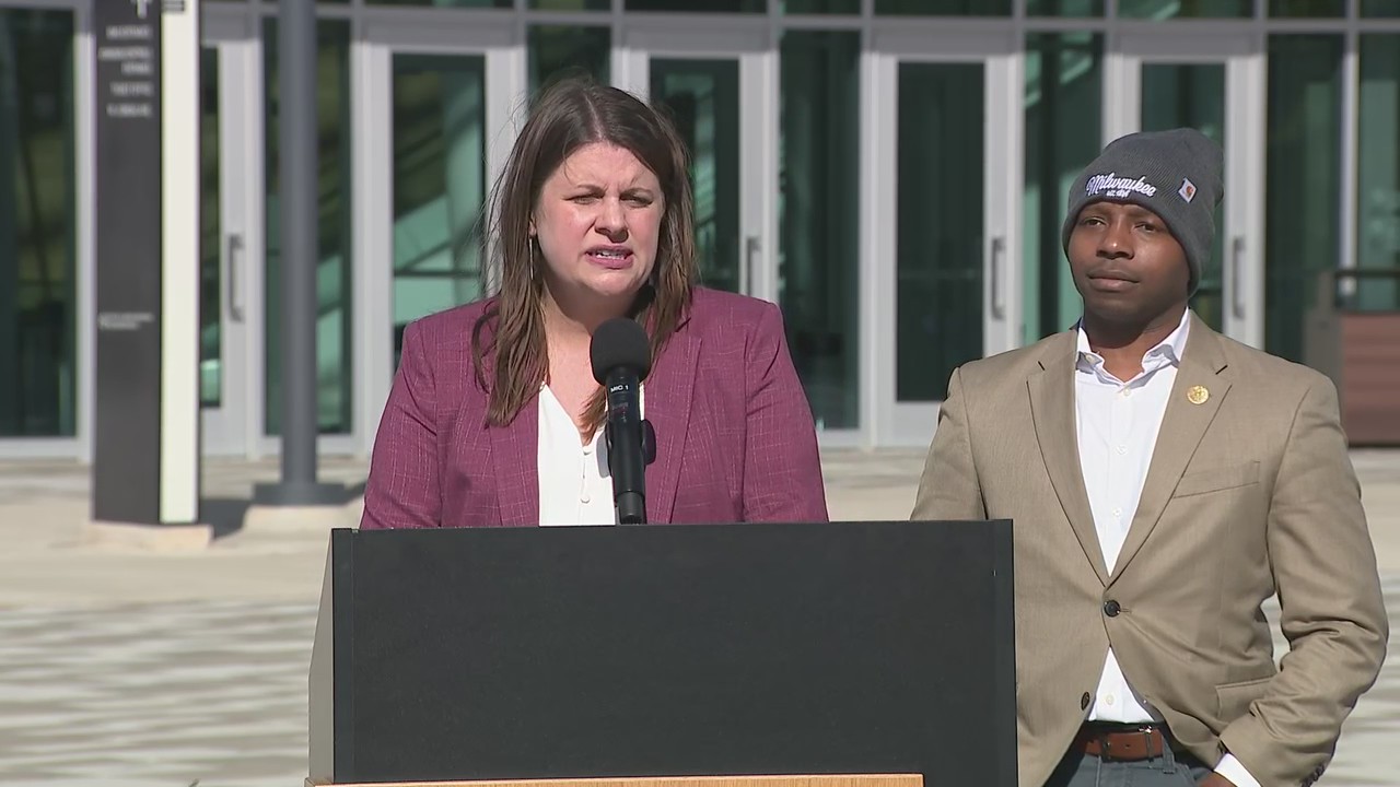 Fiserv Forum announced as early voting site in Milwaukee
