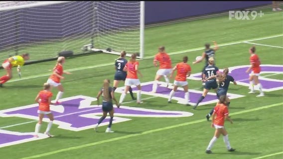 Aurora's Mariah Nguyen with first goal vs. Dutch Lions