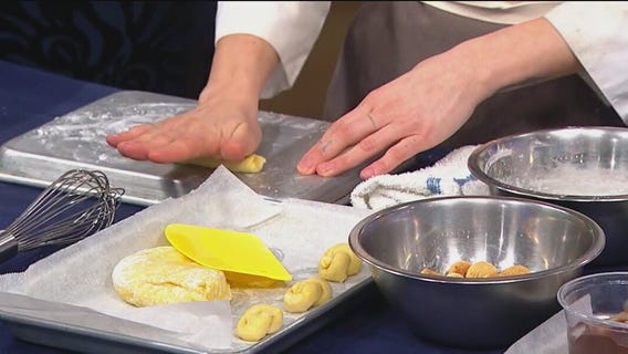 Chicago's Tutore Italian Cooking School teaches how to make holiday treats