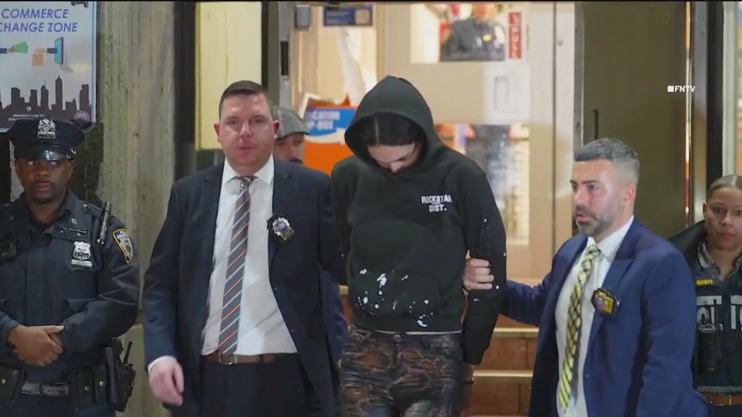 Woman charged in murder of NYC postal worker | FOX 5 New York