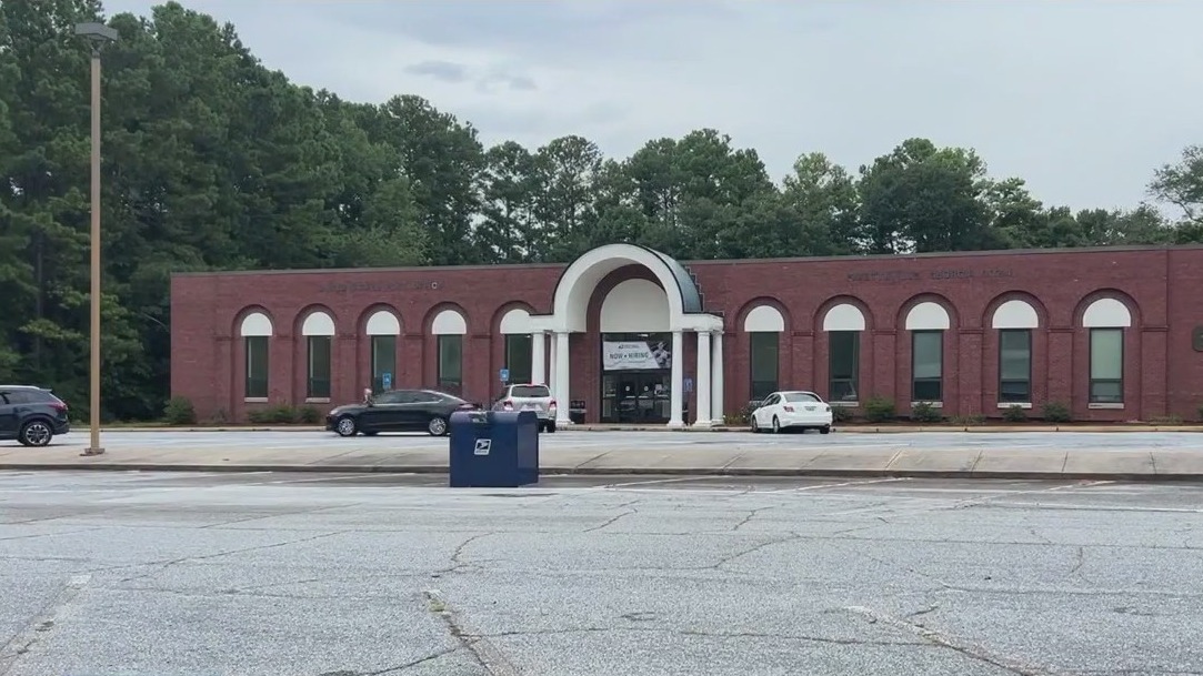 Third arrest made in massive mail theft investigation | FOX 5 Atlanta