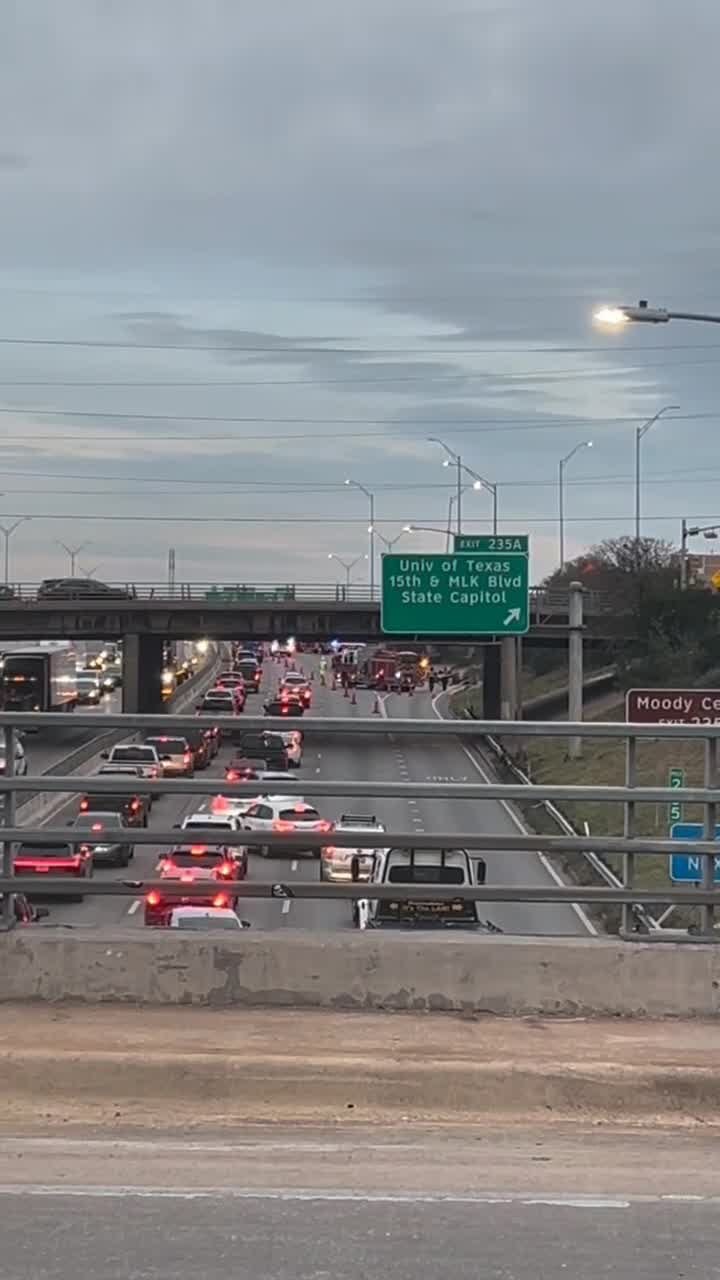 Avocado oil spill on I-35