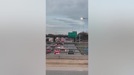 Avocado oil spill on I-35