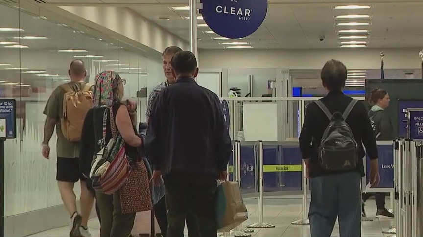 World Series: D-backs fans are flying to the games