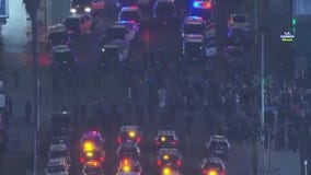 Appeals court lets Trump keep National Guard troops in Los Angeles