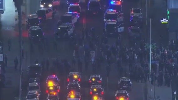 Appeals court lets Trump keep National Guard troops in Los Angeles