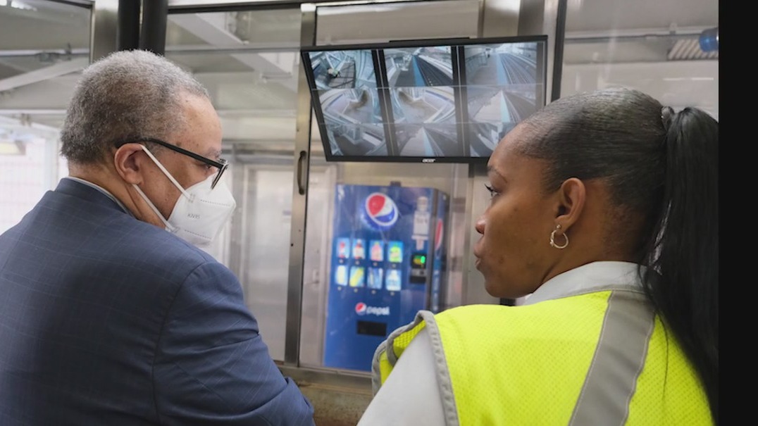 CTA installs new security camera monitors
