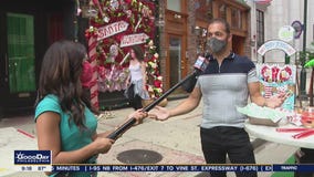 Alex Around Town: Tinsel Christmas Bar