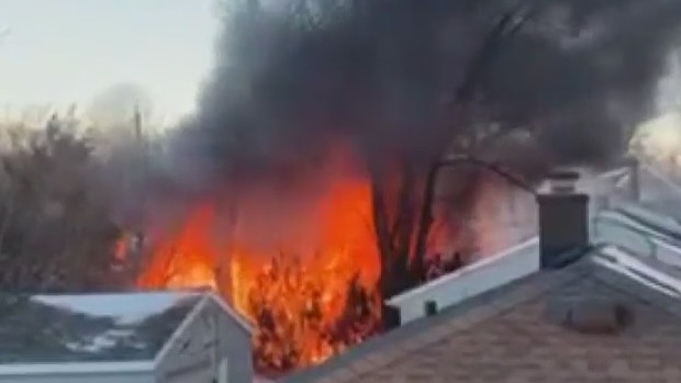 Milwaukee garage fire near 91st and Park Hill | FOX6 Milwaukee