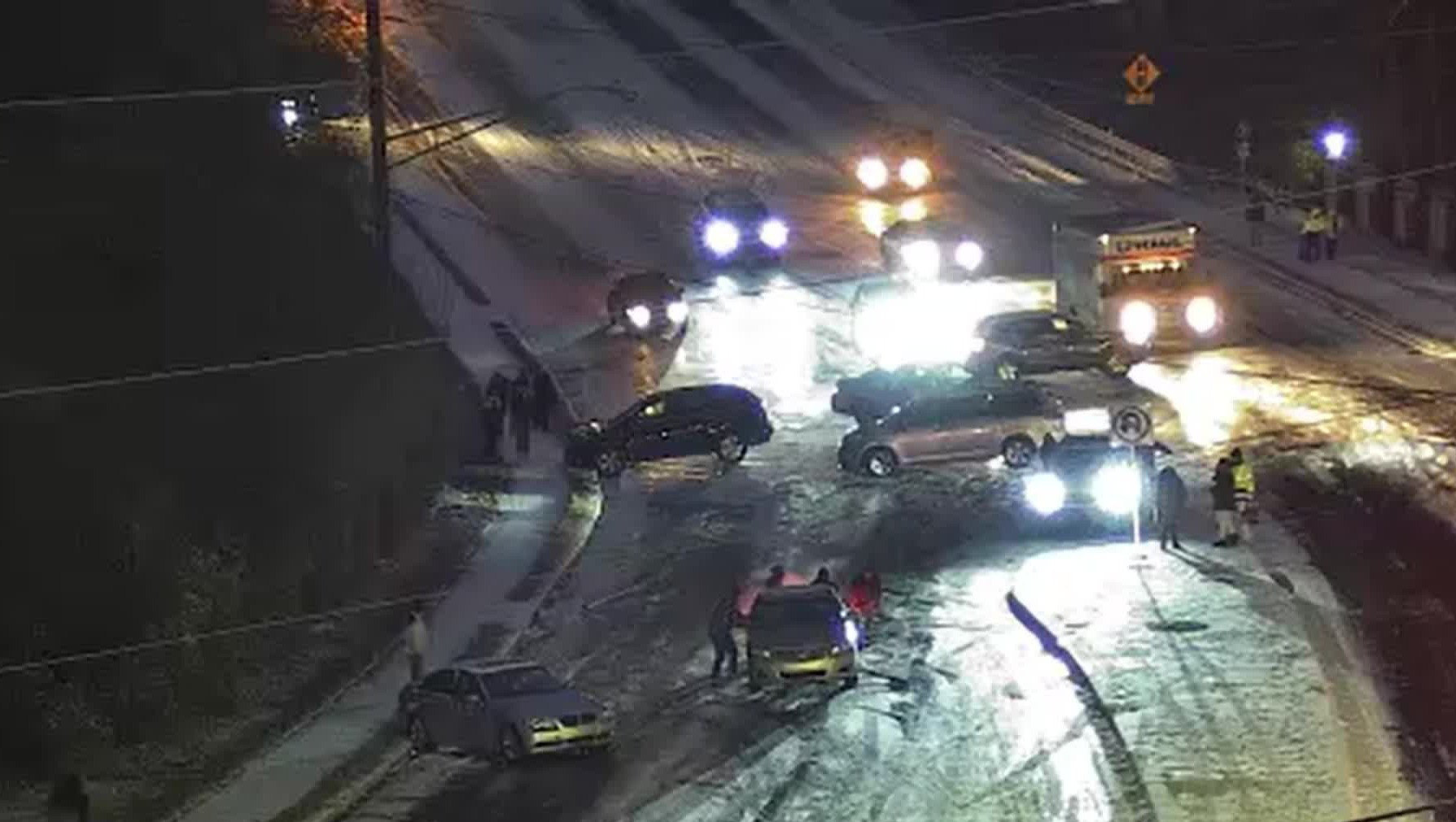 Icy roads causes crash in Gwinnett County