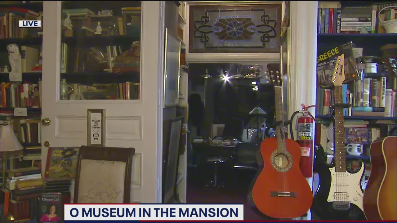 Find out what is on display at the O Museum in the Mansion
