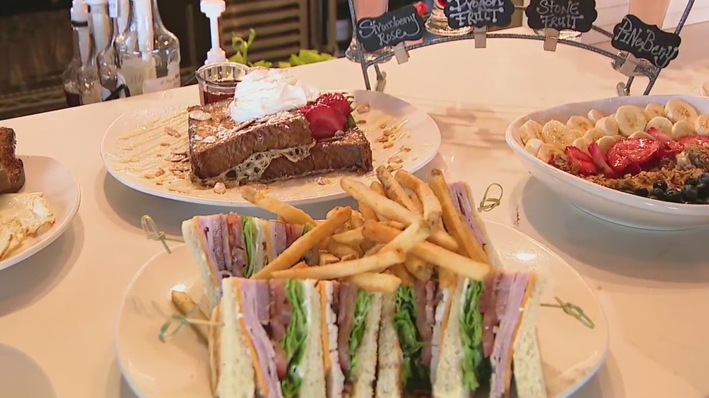 Yolk Cafe in Phoenix celebrates 1 year of business