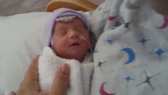 What's Right: Family of premature baby gives back to organization that helped them