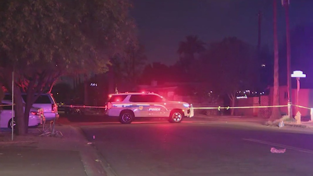 Man injured in Phoenix hit-and-run collision